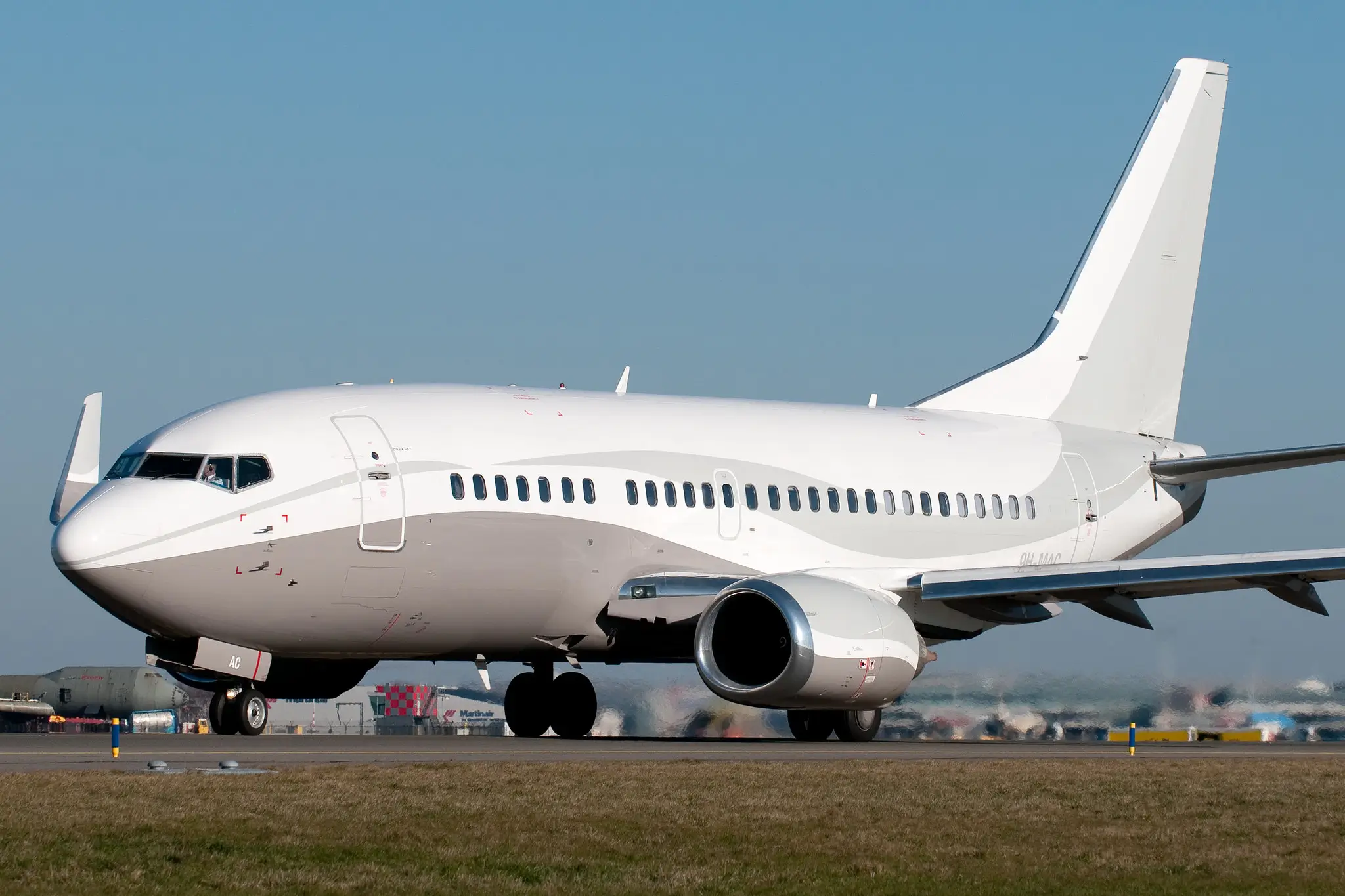 Boeing 737-500
